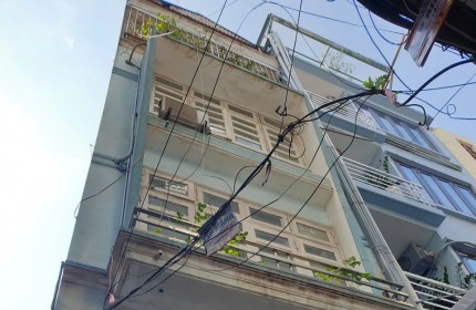 Cho thuê nhà làm văn phòng, ở hộ GĐ, nhóm nhỏ 299 Hoàng Mai, 4 tầng, 4 ngủ, 12 Triệu